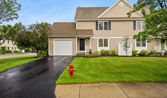 16 Streamview Dr 16, Cumberland, RI 02864
