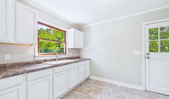 822 Ivory Rd, Athens, TN 37303