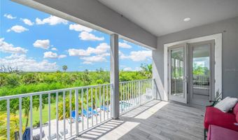 832 MANNS HARBOR Dr, Apollo Beach, FL 33572