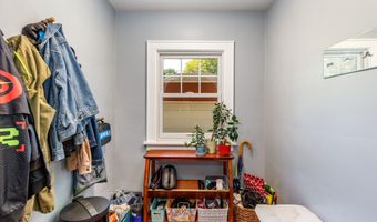 1019 Harding Ave, Ames, IA 50010