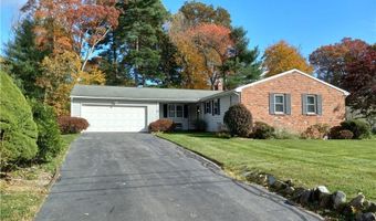 125 Cynthia Dr, North Kingstown, RI 02852