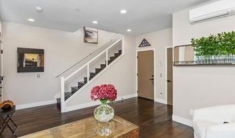 2517 State St, Carlsbad, CA 92008