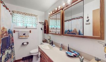 1195 New Milford Rd, Atwater, OH 44201