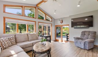 1462 Sand Creek Hwy, Adrian, MI 49221