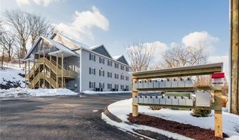 49 Taylor Ave 206, Bethel, CT 06801