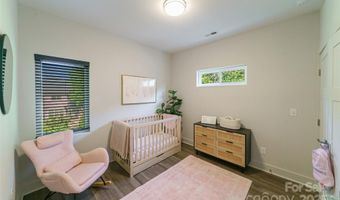 7318 Swans Run Rd, Charlotte, NC 28226