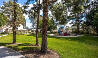 15 Rosewood, Aliso Viejo, CA 92656