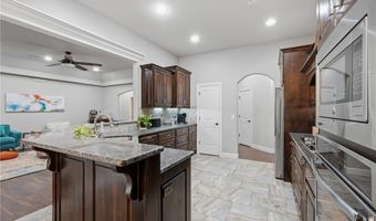 3705 SW Banbury Dr, Bentonville, AR 72713