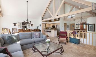 111 Scott Hill Rd 17, Beaver Creek, CO 81620