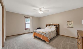 114 Therese Ave, Anamosa, IA 52205