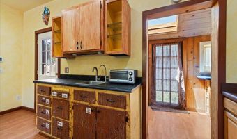 3245 W End Rd, Arcata, CA 95521