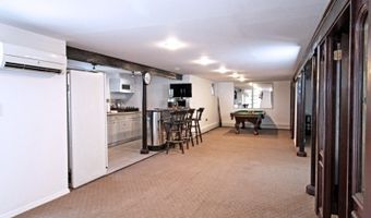105 Penn Ave, Andover, NJ 07801
