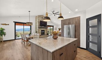 10220 Skunk Creek Rd, Cascade, ID 83611