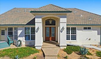 3035 Millar Ranch Rd, Spring Valley, CA 91978