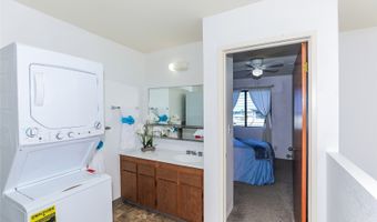 98-640 Moanalua Loop 2041, Aiea, HI 96701