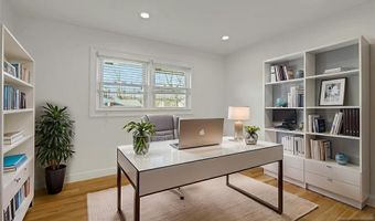 117 Brookview Ter, Bergenfield, NJ 07621