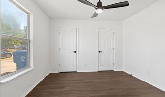 2516 SE 4th St, Bentonville, AR 72712