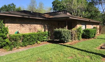 409-411 Hurst Pl, Angleton, TX 77515