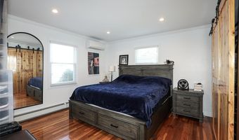 132 Bethel Rd, Albertson, NY 11507