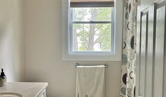 11 Carpenter Ave A, Attleboro, MA 02703
