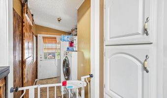 3300 Happy Meadows Dr, Alvarado, TX 76009
