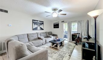 918 LAKE DESTINY Rd F, Altamonte Springs, FL 32714