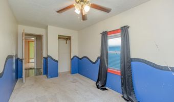 83 Rohr St, Arnolds Park, IA 51331