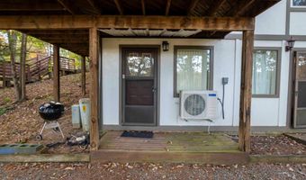 547- B KING St 17B, Basye, VA 22810