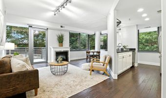 2001 15TH St N 111, Arlington, VA 22201