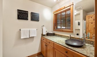 52010 HIGHWAY 200, Clark Fork, ID 83811