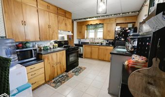 540 A Ave E, Albia, IA 52531