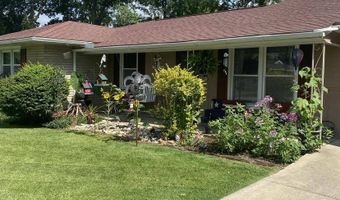 320 Forest View Dr, Bedford, IN 47421