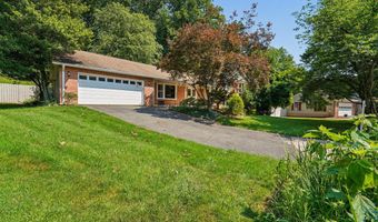 6102 GALLERY St, Bowie, MD 20720