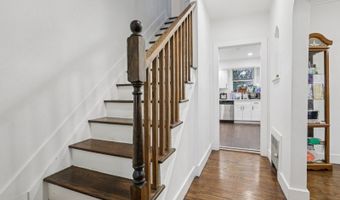 419 Greylock Pkwy, Belleville, NJ 07109