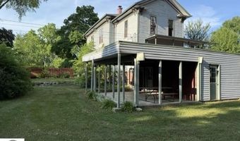 424 Center St, Alma, MI 48801
