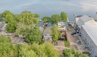 164 Park Pl, Arnolds Park, IA 51331