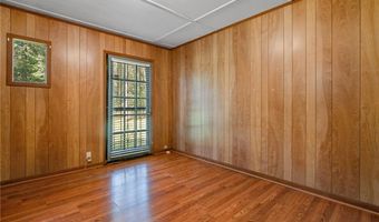 11045 Hurst Dr, Axis, AL 36505