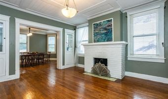 1113 State St, Alton, IL 62002