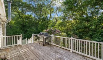350 Essex Rd, North Kingstown, RI 02852