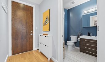 435 R St NW 404, Washington, DC 20001
