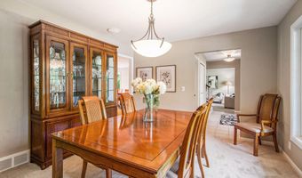 2460 Mershon Dr, Ann Arbor, MI 48103