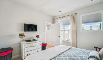42751 CUSHING Ter, Ashburn, VA 20148