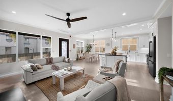 812 N Cleveland St 1, Oceanside, CA 92054