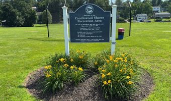 100 N Lake Shore Dr, Brookfield, CT 06804