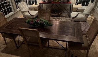 22 Lantern Ln, Barrington, RI 02806