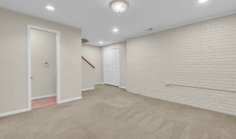 356 Southcreek Dr S, Indianapolis, IN 46217