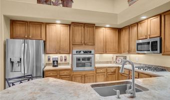 216 Chestnut Ridge Cir, Henderson, NV 89012