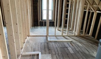 712 2Nd Ave, Berlin, NH 03570