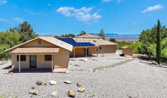 951 Roberts Rd, Clarkdale, AZ 86324