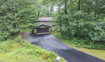 895 Vijobi Trl, Amery, WI 54001